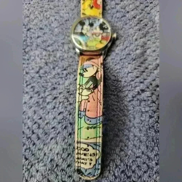 Mickey Mouse & Minnie Mouse Rare Disney  women Large Size 40 mmMickey Mouse & M - Picture 3 of 11